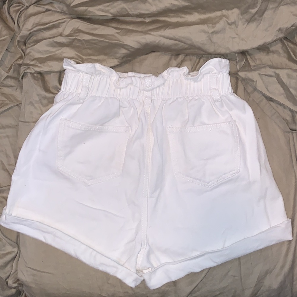 Denim Blvd high rise paper bag waist white denim shorts - Picture 4 of 6